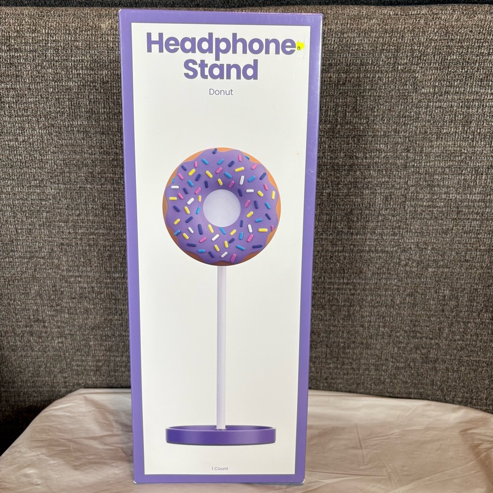 Donut Headphone Stand Universal Fit New In Box